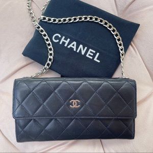 Chanel Flap in Matelassé Lamb Leather in Navy Blue w/Silver-tone & Dust Bag